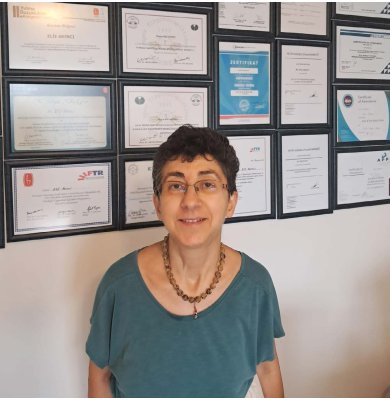 61 yaşındaki Şehnaz Şifa Bahtım: Ağrılarım Sona Erdi